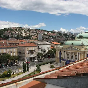 Appartement In Center Rijeka